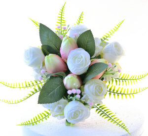 Small Heart White & Pink